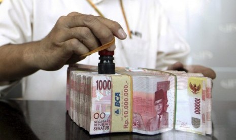 Nilai tukar rupiah terhadap dolar AS terus melemah.