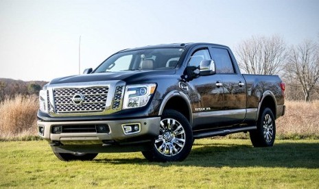 Nissan Titan XD Premium.