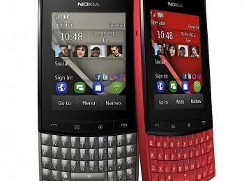 Nokia Asha 303