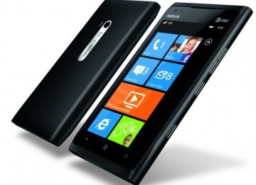 Nokia Lumia 900