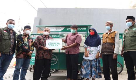 NU Care-LAZISNU kembali menyalurkan bantuan pemberdayaan ekonomi kepada masyarakat