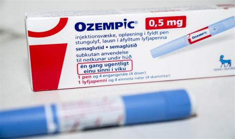  Obat resep dokter, Ozempic, produksi Novo Nordisk. Sejumlah slebritas di Amerika Serikat menggunakan obat diabetes tipe 2 ini untuk menurunkan berat badan.