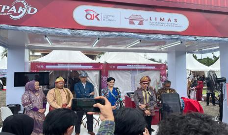 OJK bersama Pemerintah Provinsi Sumatera Selatan menggelar kegiatan Harvesting Gerakan Nasional Bangga Buatan Indonesia dan Bangga Berwisata di Indonesia.Perhelatan yang berlangsung pada 26 Mei 2024 ini menarik antusias berbagai pihak di antaranya adalah nasabah PNM Mekaar 