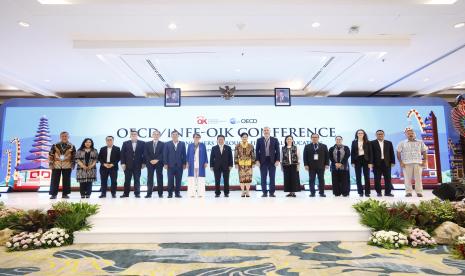 OJK menjadi tuan rumah dalam pertemuan dan konferensi yang dihadiri delegasi OECD.