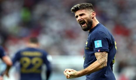  Olivier Giroud dari Prancis 