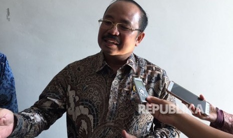 Ketua Ombudsman RI Prof Amzulian Rifai 