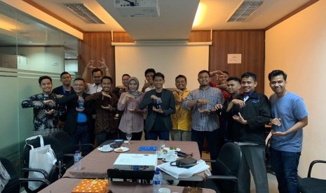 Oorth menggelar workshop untuk memperkenalkan Oorth versi terbaru sebagai Community Experience Media dan juga sebagai Media Sosial untuk ZIS.