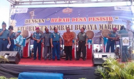 Operasi Bakti Bedah Desa Pesisir di Desa Teluk, Kecamatan Labuan, Kabupaten Pandeglang, Banten.