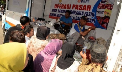  Operasi Pasar Murah (illustrasi) 