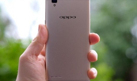 Oppo F1 S