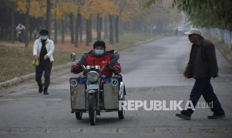 Ibu kota Cina, Beijing, telah memecahkan rekor suhu di bawah nol derajat Celcius selama berjam-jam pada bulan Desember sejak tahun 1951.