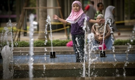 Orang tua perlu berpikir sedikit kreatif supaya anak-anak tidak rewel sepanjang liburan.