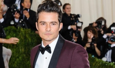 Orlando Bloom akan menjadi Pangeran Harry dalam serial animasi tentang keluarga kerajaan Inggris yang tayang di HBO Max.