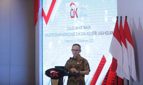 Otoritas Jasa Keuangan (OJK) menggelar Dialog Akhir Tahun dengan Industri Jasa Keuangan pada 12-13 Desember 2022 di Semarang. Otoritas Jasa Keuangan (OJK) memperkuat sinergi dan kolaborasi di sektor jasa keuangan untuk menghadapi ketidakpastian ekonomi di 2023. Sepanjang 2022, kondisi perekonomian Indonesia dinilai masih relatif baik dibanding negara lain di Asia Tenggara. 