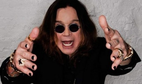 Ozzy Osbourne. Osbourne dilaporkan positif Covid-19.