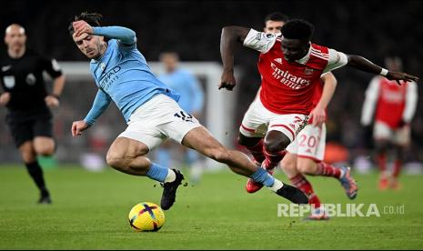 Duel Arsenal vs Manchester City pada laga Liga Primer Inggris di Stadion Emirates, London, Kamis (16/2/2023) dini hari WIB. 