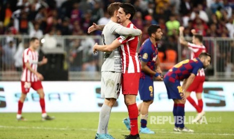 Pemain Atletico Madrid pada laga semifinal Piala Super Spanyol kontra Barcelona.