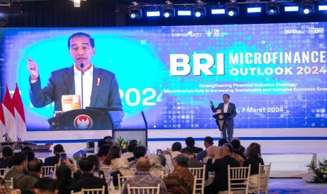 Pada pembukaan BRI Microfinance Outlook 2024 di Jakarta (07/03), Presiden RI Joko Widodo menungkapkan pelaku Usaha Mikro, Kecil dan Menengah (UMKM) layak mendapatkan perhatian besar mengingat jumlah UMKM mencapai 65,1 juta.