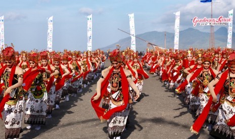 Pagelaran seni kolosal Banyuwangi Gandrung Sewu. 