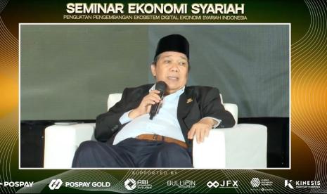 Pakar ekonomi syariah sekaligus Pimpinan Badan Amil Zakat Nasional (Baznas) RI Bidang Teknologi Informasi, Ir. H. Muhammad Nadratuzzaman Hosen, MS, M.Ec, Ph.D mendorong peningkatan literasi ekonomi dan keuangan syariah, demi menjadi salah satu aspek penting penentu keberhasilan dalam pengembangan ekonomi dan keuangan syariah di Indonesia. 