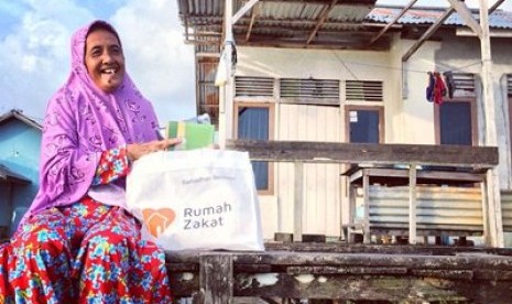 Palit, penerima bingkisan Ramadhan dari Rumah Zakat.