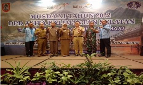 Paman Birin dalam sambutan tertulis yang disampaikan Staf Ahli Gubernur Bidang Kemasyarakatan dan Sumber Daya Manusia, Husnul Khatimah pada pembukaan Musyawarah Daerah (Musda) ke XI Tahun 2022 DPD Asosiasi Perusahaan Perjalanan Wisata Indonesia (ASITA) Kalsel di Hotel Fugo Banjarmasin, pada Selasa (20/9/2022).