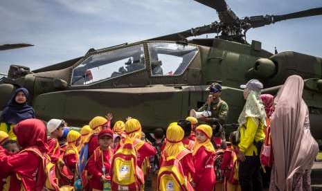 Pameran alutisista HUT TNI.