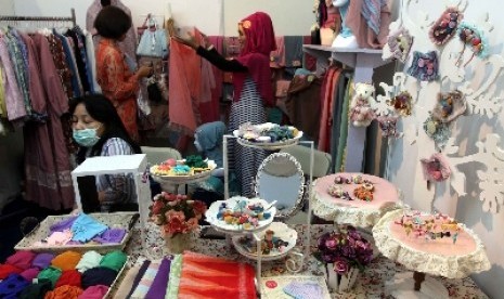 Pameran Expo Pembiayaan Koperasi dan UMKM, Jakarta, Rabu (26/11). 