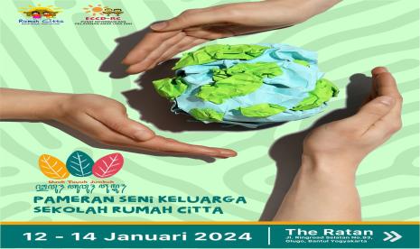 Pameran Seni Keluarga Rumah Citta Uwuh Tuwuh Jumbuh digelar di The Ratan, Jalan Ringroad Selatan, Glugo, Panggungharjo, Kecamatan Sewon, Bantul, DIY, Jumat-(12/1/2024) hingga Ahad (14/1/2024) lalu.