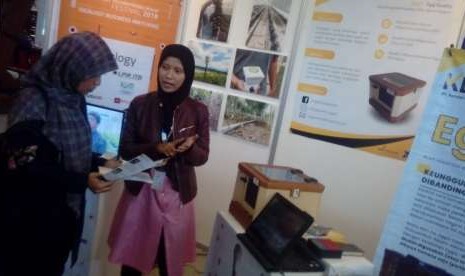 Pameran startup di Aula Timur ITB