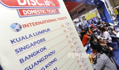 Pameran wisata sering dimanfaatkan untuk berburu tiket murah.