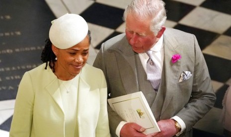 Pangeran Charles bersama ibu Meghan Markle, Doria Ragland.