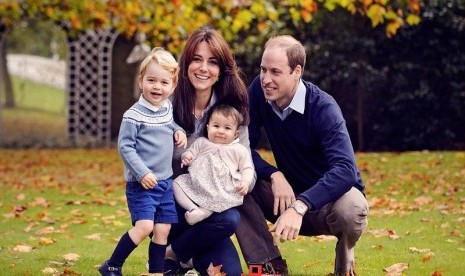 Pangeran George bersama orangtua, Kate Middleton dan Pangeran William dan adiknya