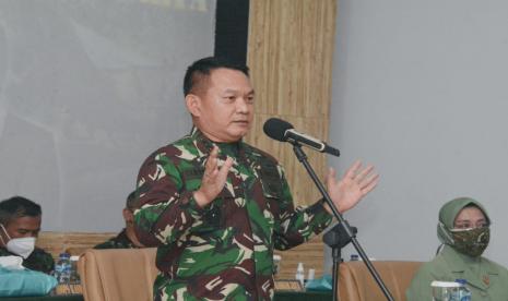 Panglima Kodam (Pangdam) Jaya Mayjen Dudung Abdurachman.