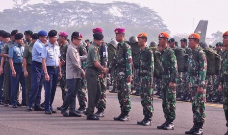 Panglima TNI kerahkan pasukannya amankan Lebaran dan teror bom.