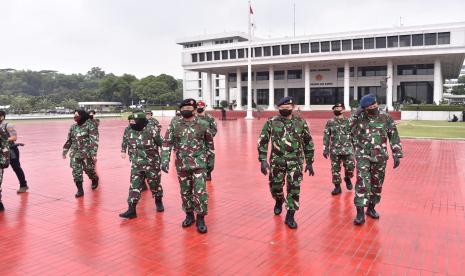 Panglima TNI Marsekal Hadi Tjahjanto di Mabes TNI Cilangkap, Senin (22/6).