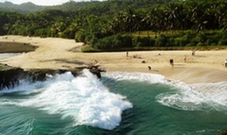 Pantai Klayar, Pacitan, Jawa Timur