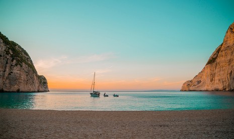 Pantai Navagio