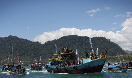 Pantai Pelabuhan Ratu, Sukabumi. 