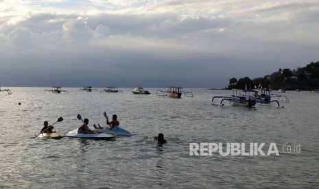 Pantai Senggigi di Lombok Barat 