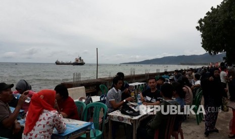 Ampenan beach, Mataram Old City, West Nusa Tenggara.