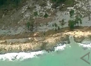 Pantai Pagai Selatan usai disapu tsunami