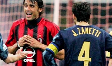 Paolo Maldini (kiri) dan Javier Zanetti saat masih bermain.