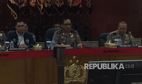 Paparan tentang Pengungkapan Kasus ITE (Hate Speech, SARA & Hoaks) dan isu penyerangan ulama oleh Kasatgas Nusantara Irjen Pol DR Gatot Eddy Pramono (Staf Ahli Kapolri Bidang Sosial Ekonomi). Rupatama Markas Besar Polri, Jakarta, Senin (5/3). 