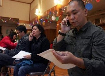 Para imigran WNI yang merupakan jamaat Gereja Reformed Church di Highland Park, New Jersey, yang terancam dideportasi. 