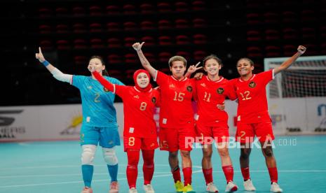 Para pemain timnas futsal putri Indonesia.