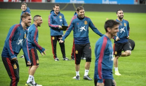 Para pemain timnas Spanyol berlatih jelang menghadapi Swedia pada laga kualifikasi Euro 2020.