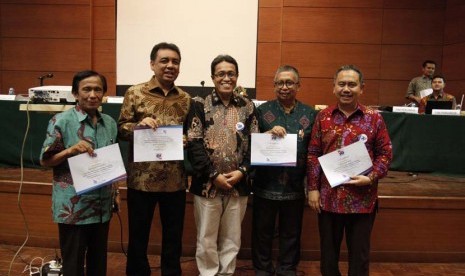 Para pembicara seminar nasional kurikulum di Bandung, pekan lalu.