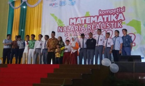 Para pemenang Kompetisi Matematika Nalaria Realistik (KMNR) Se-Indonesia  2017.