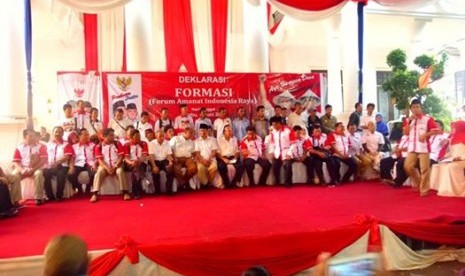 Para pengurus Forum Amanat Indonesia Raya (Formasi).